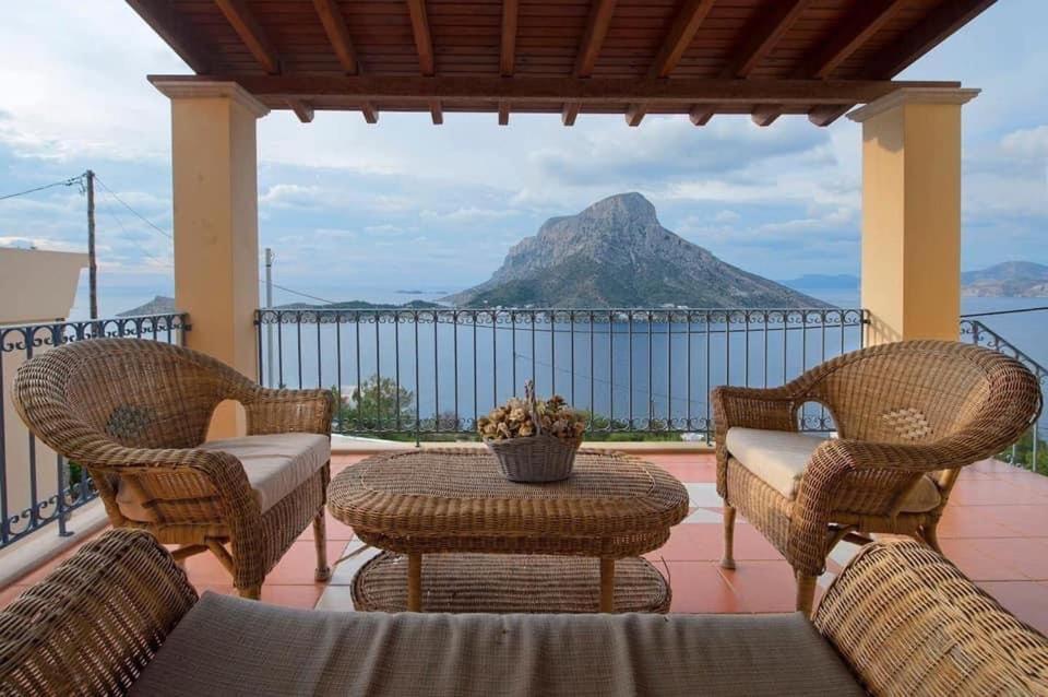 Villa Next To The Sea!! Myrties Bagian luar foto