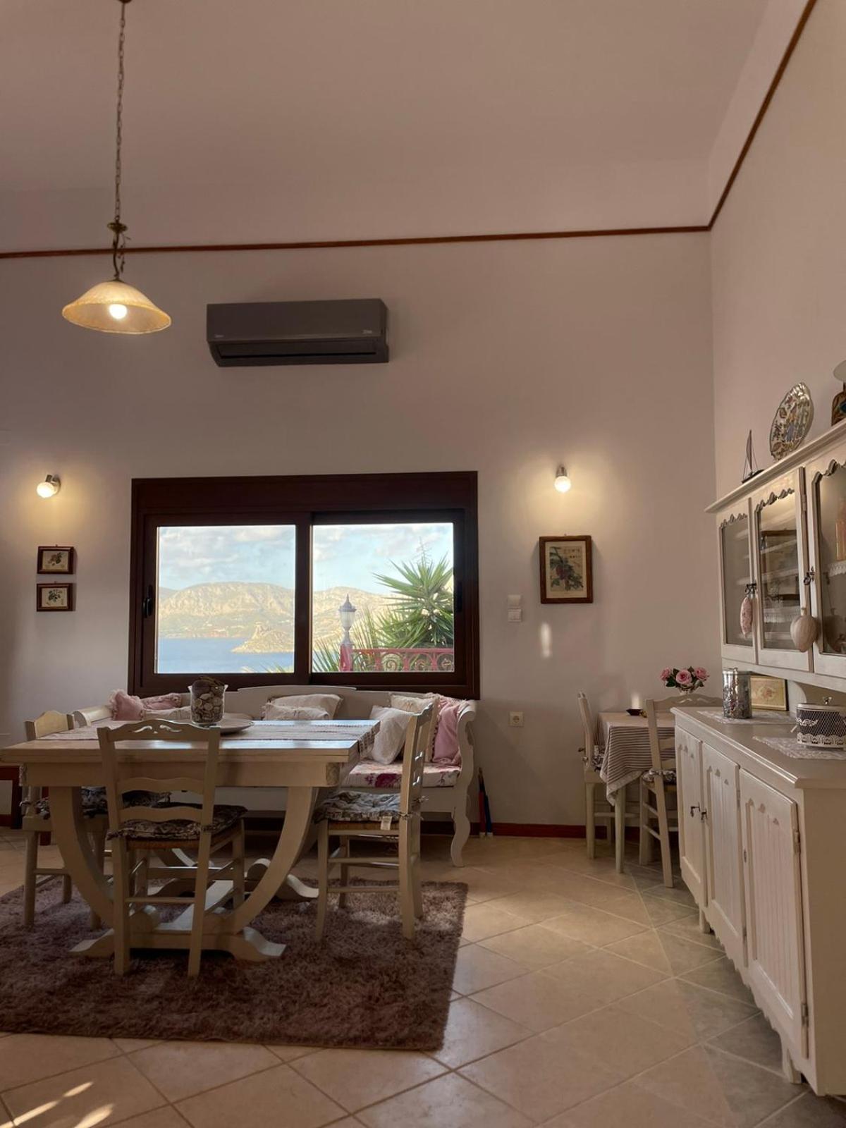 Villa Next To The Sea!! Myrties Bagian luar foto