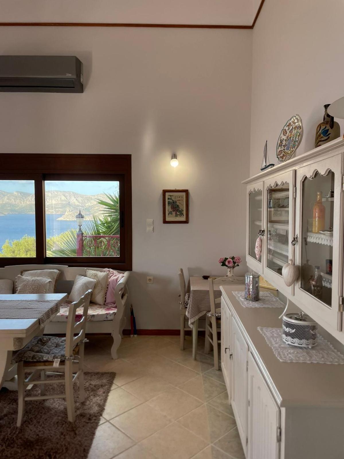 Villa Next To The Sea!! Myrties Bagian luar foto